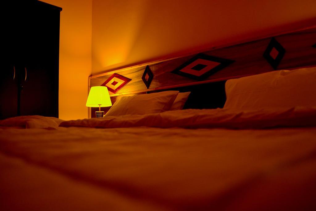 Siesta Beach Hotel Maafushi Esterno foto