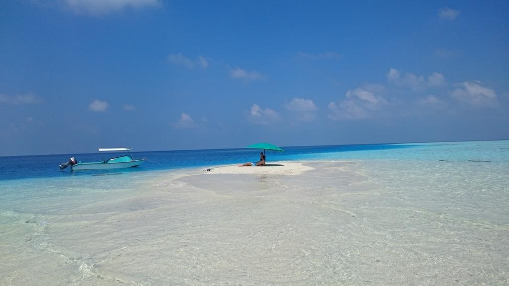 Siesta Beach Hotel Maafushi Esterno foto